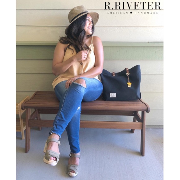 R.Riveter Wilson Signature Navy Canvas/Leather Tote - Picture 1 of 14